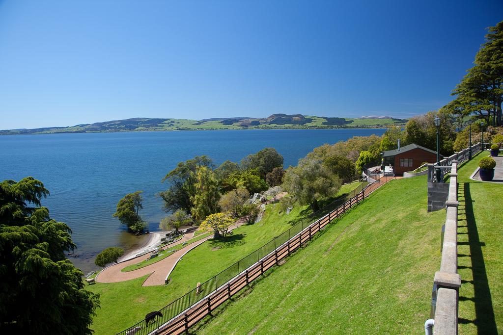 On The Point - Lake Rotorua Hotel Luaran gambar